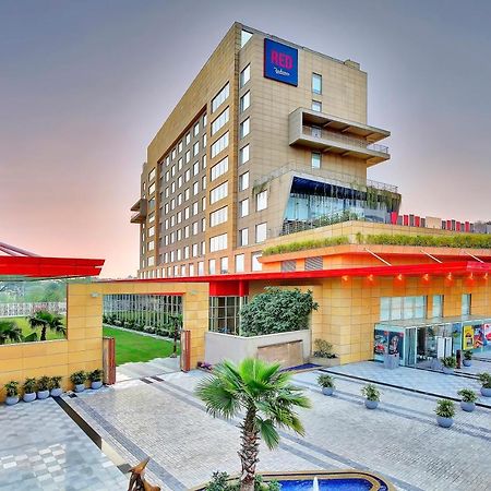 Radisson Red Chandigarh Mohali Exterior photo